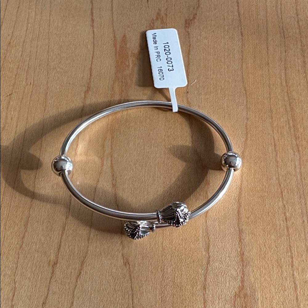 NWT Chamilia Seaside Flex bangle small